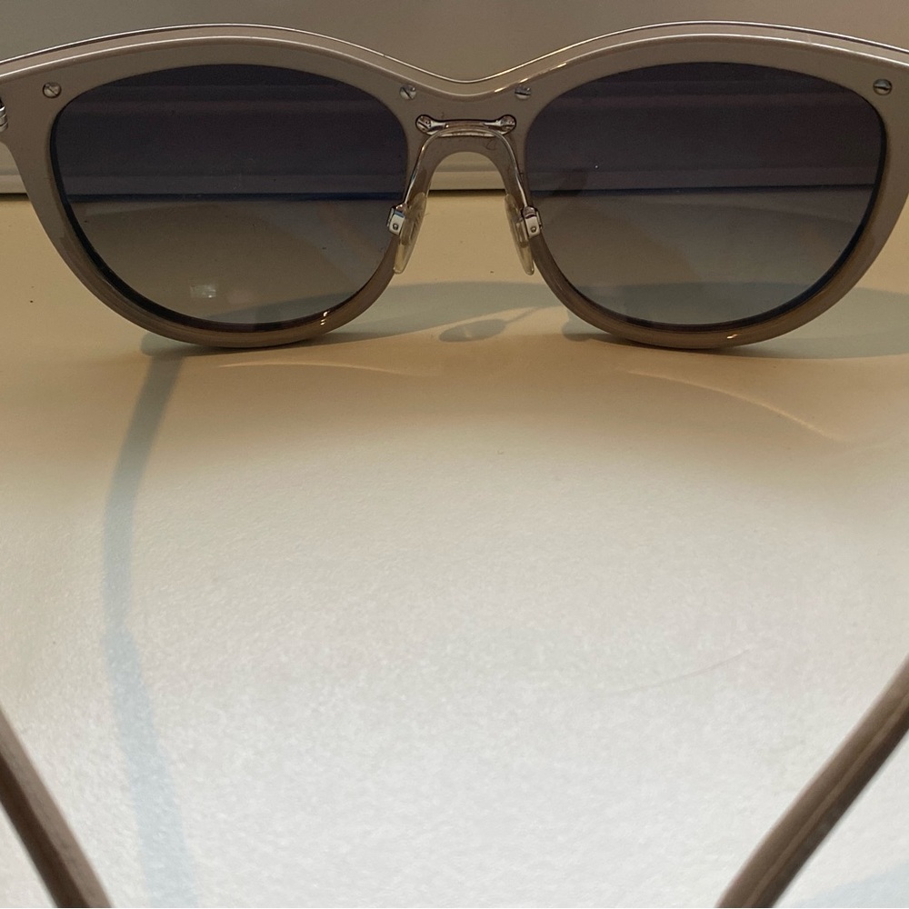Burberry sunglasses